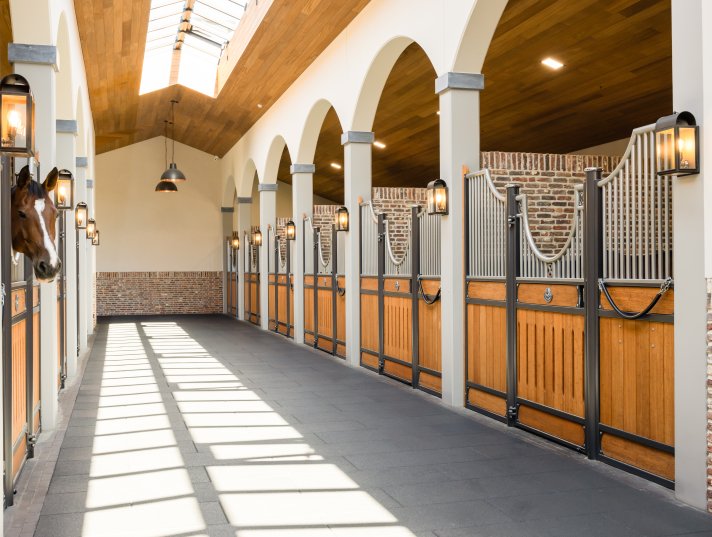 Röwer & Rüb stable front Rom Design standards with highquality materials